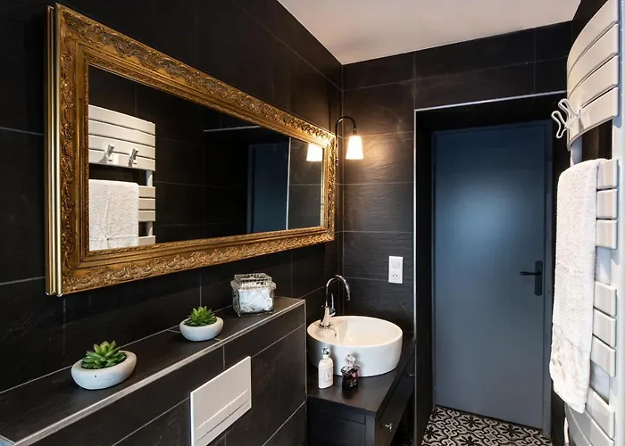 Le Clos Caroline Apartamento *