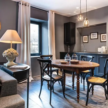 Le Clos Caroline 아파트 브리드레방